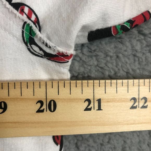 Disney World Sweater Girl Extra Large White Mickey Mouse Allover Print Hoodie - Picture 7 of 7